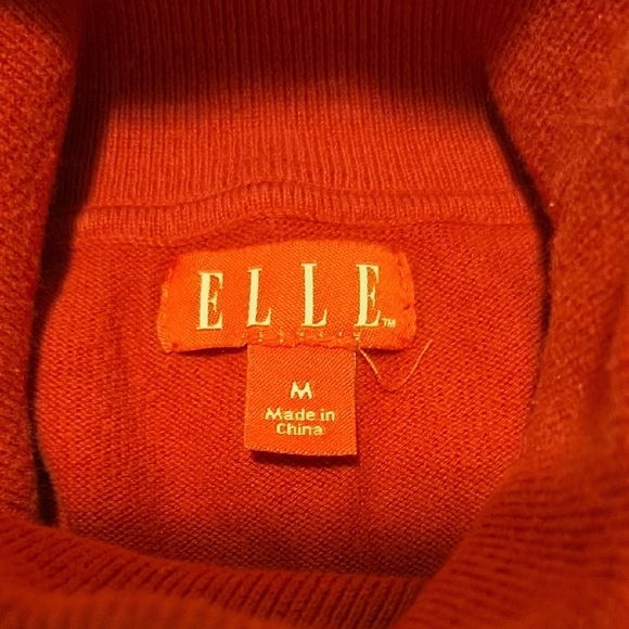 Elle Pink Turtleneck - Picture 2 of 5